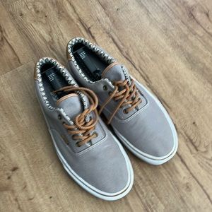 Vans Era 59 Grey, only worn a few times outside.